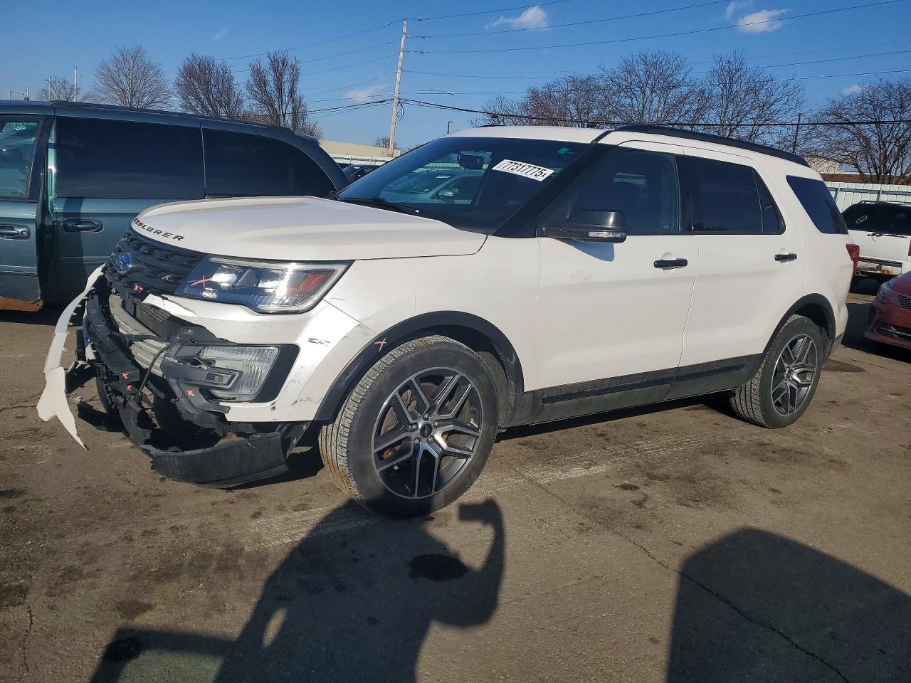 2017 Ford Explorer Sport, VIN 1FM5K8GT0HGA86021 — Minor dents and scratches