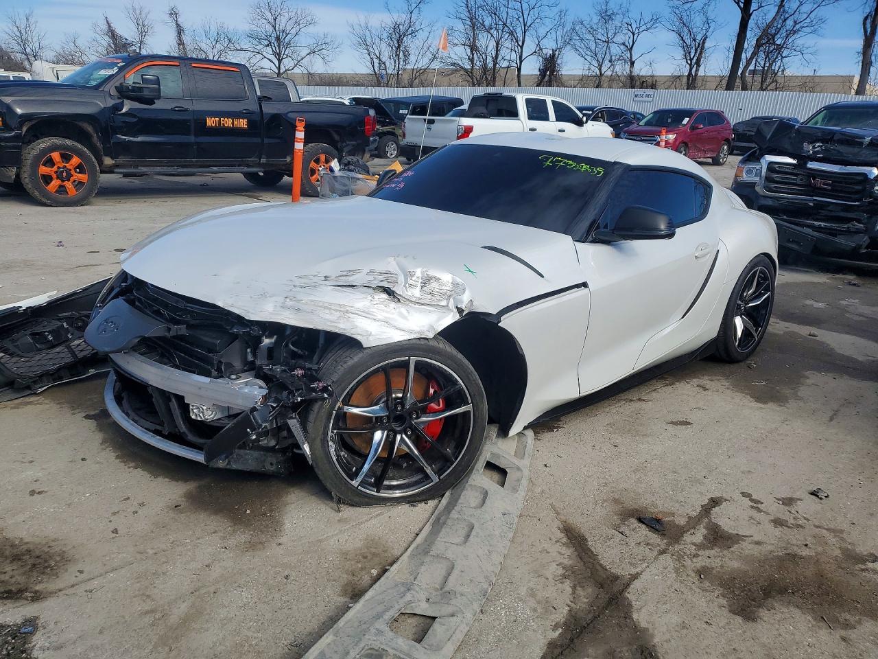 2020 Toyota Supra Premium Launch Edition, VIN WZ1DB4C0XLW026705 — Front end