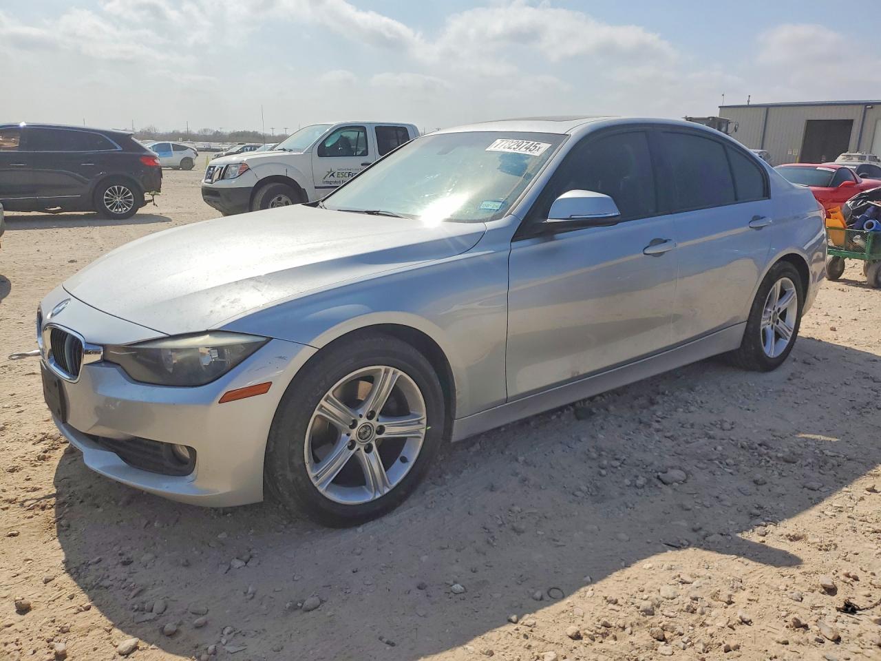 2014 BMW 3 Series 320i, VIN WBA3B1G56ENT01054 — Auction photo