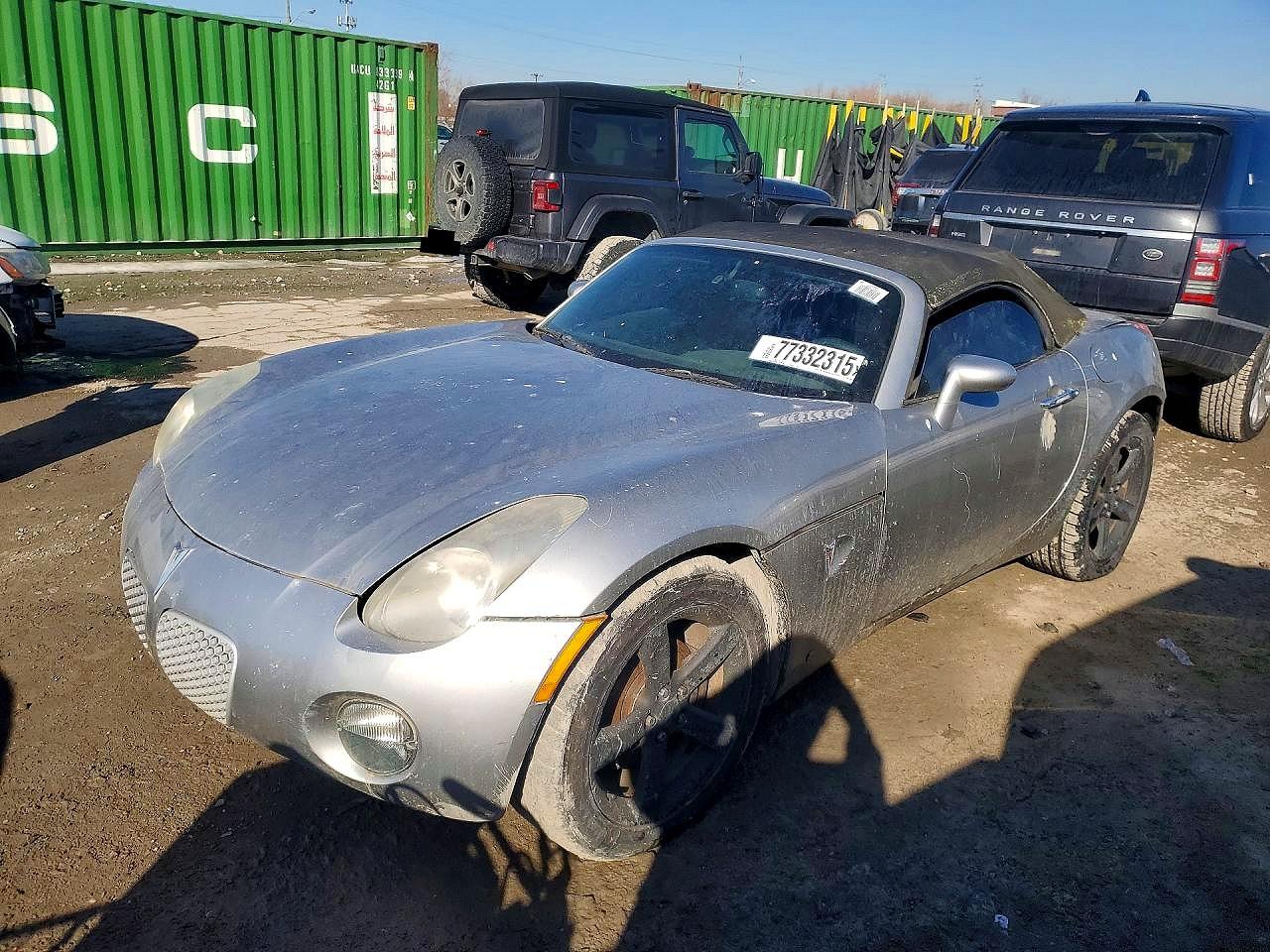 2007 Pontiac Solstice, VIN 1G2MB35B37Y120933 — Minor dents and scratches