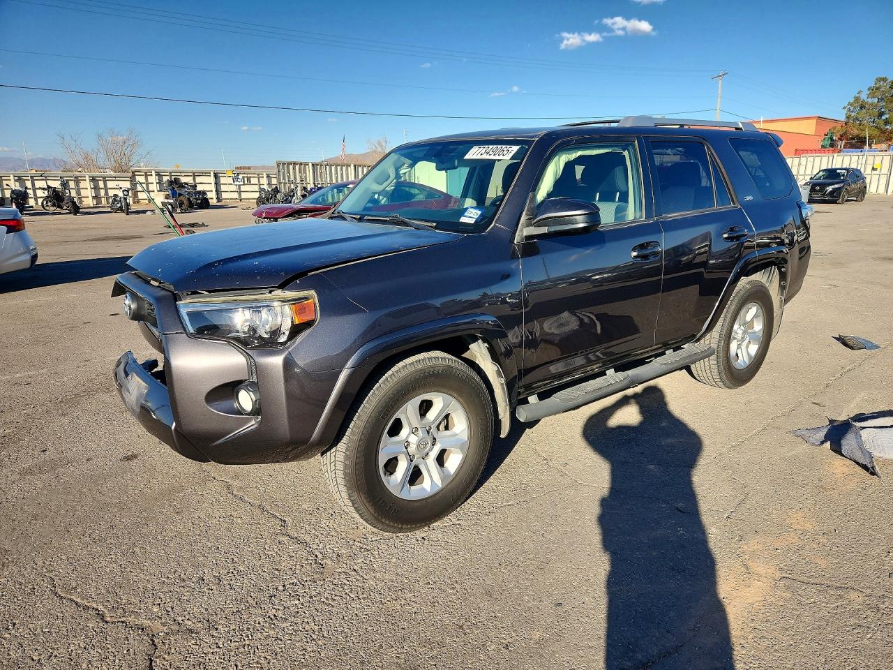2018 Toyota 4Runner SR5, VIN JTEZU5JR3J5175509 — Front end