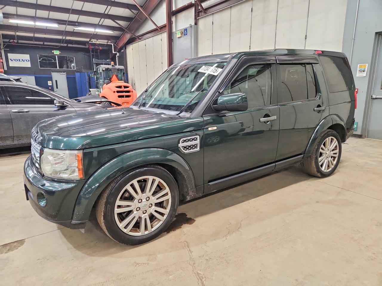 2011 Land Rover LR4 HSE, VIN SALAG2D47BA569314 — Minor dents and scratches
