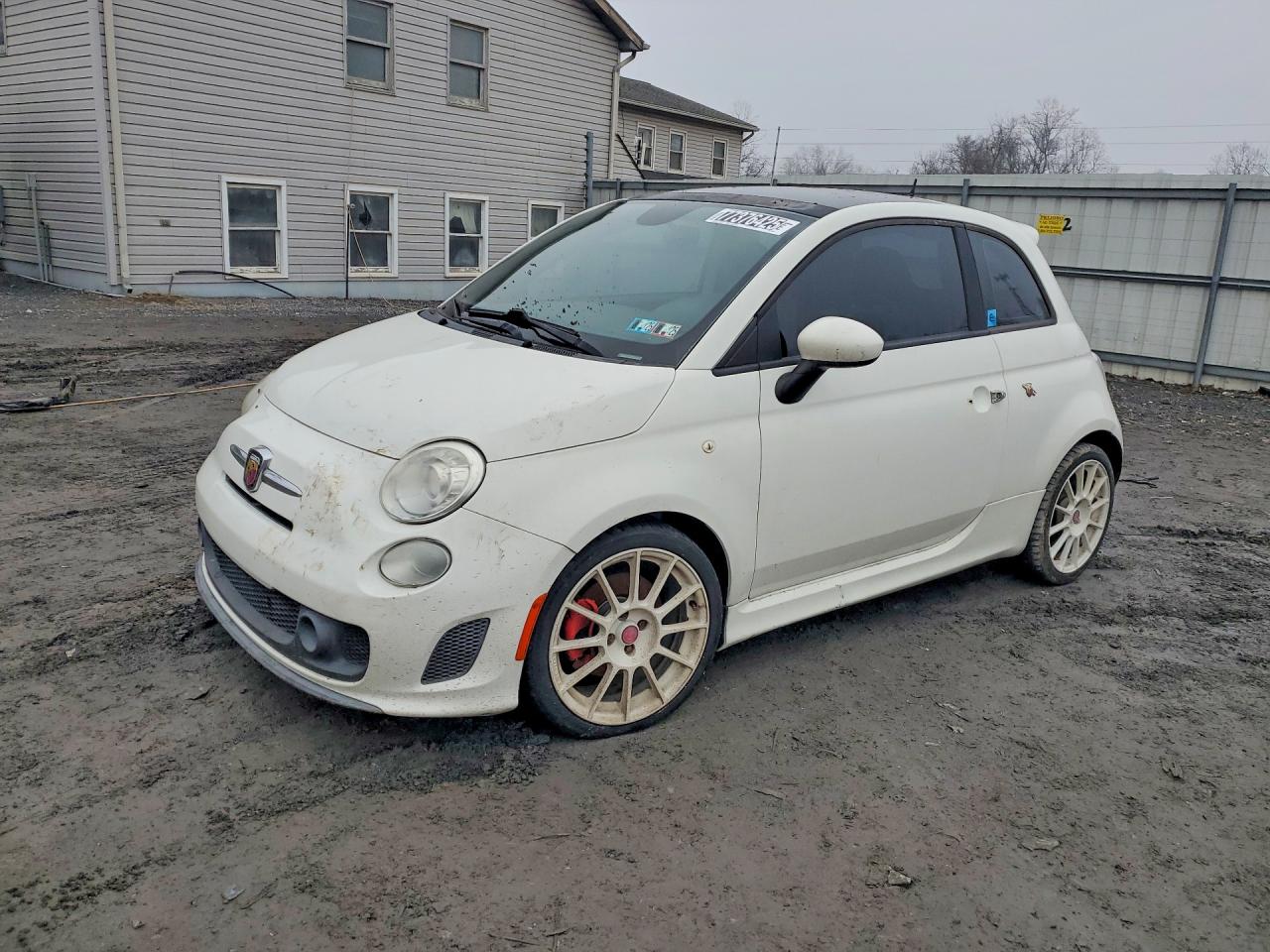 2015 FIAT 500 Abarth, VIN 3C3CFFFH0FT550438 — Normal wear