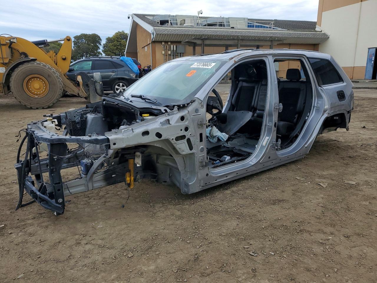 2017 Jeep Grand Cherokee SRT, VIN 1C4RJFDJ3HC738377 — Vandalism