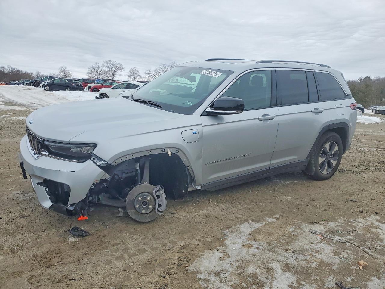 2023 Jeep Grand Cherokee, VIN 1C4RJYB68PC664575 — Front end