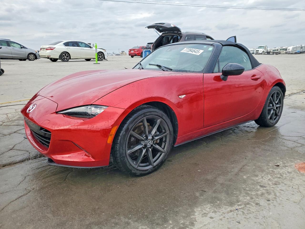 2016 Mazda MX-5 Miata Grand Touring, VIN JM1NDAD7XG0119630 — Front end