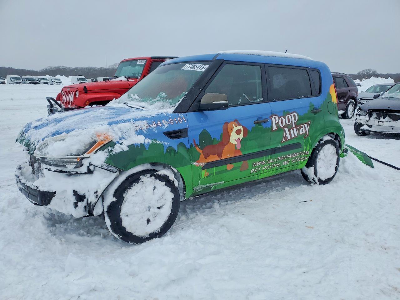 2012 Kia Soul +, VIN KNDJT2A63C7374351 — Front end