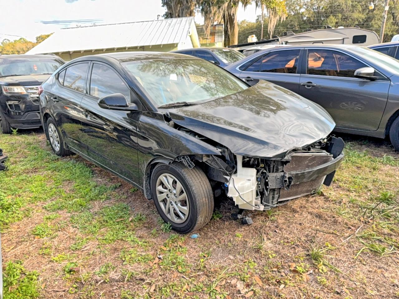 2018 Hyundai Elantra SE, VIN 5NPD74LF4JH372594 — Frame damage