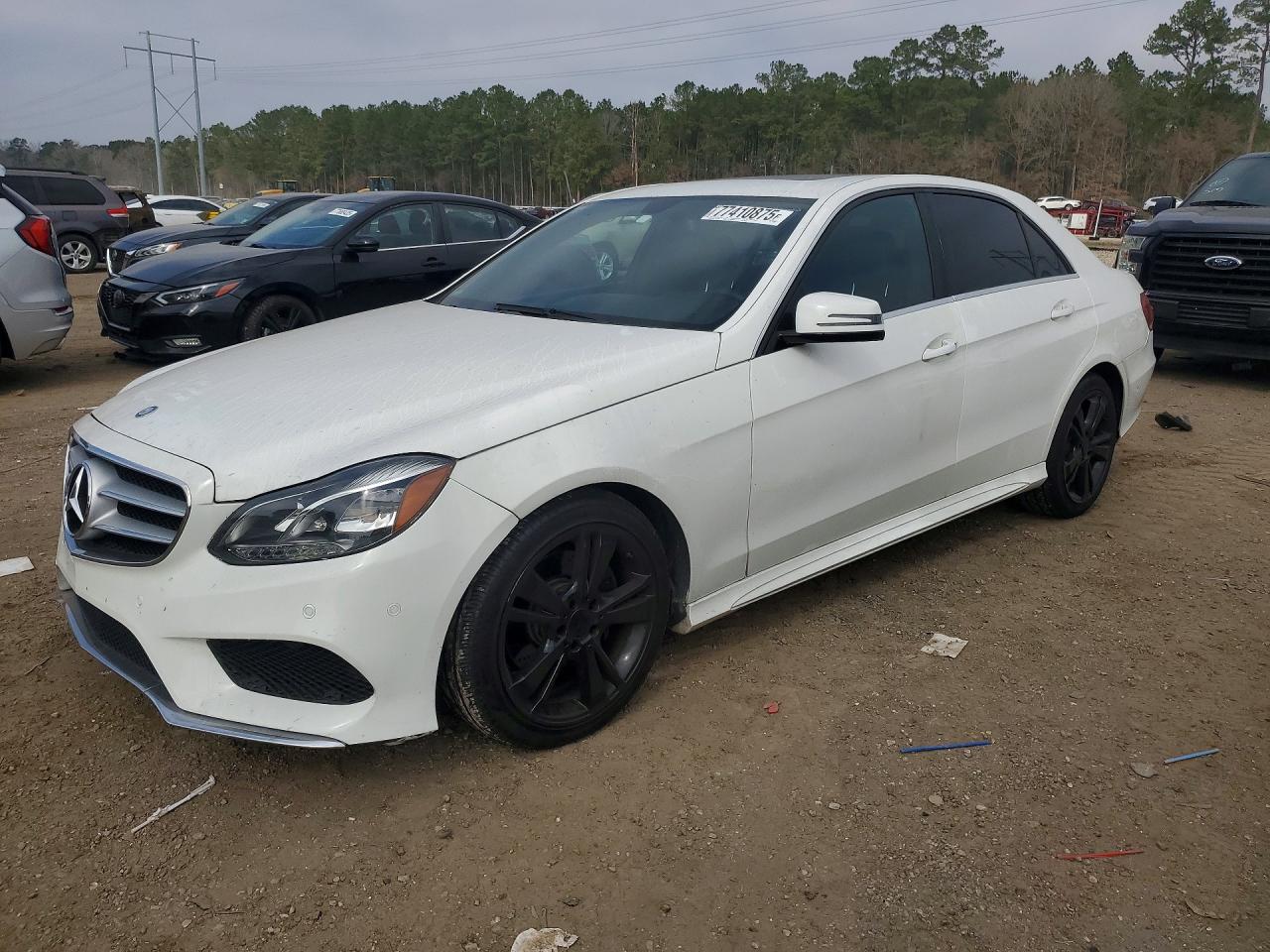 2014 Mercedes-Benz E 350 Sport, VIN WDDHF5KB7EA961344 — Frame damage