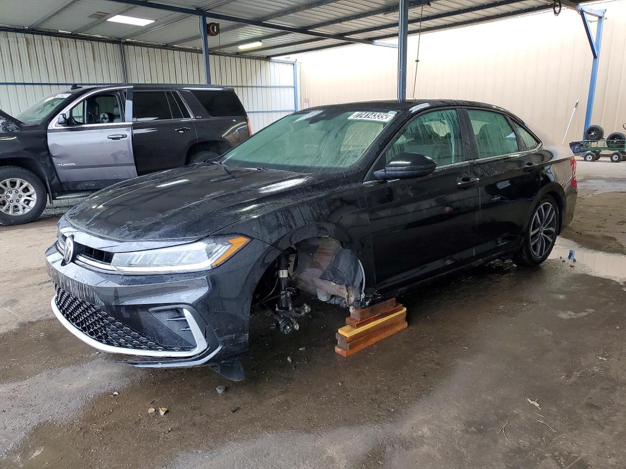 2025 Volkswagen Jetta SE, VIN 3VW7X7BU1SM008608 — Перед