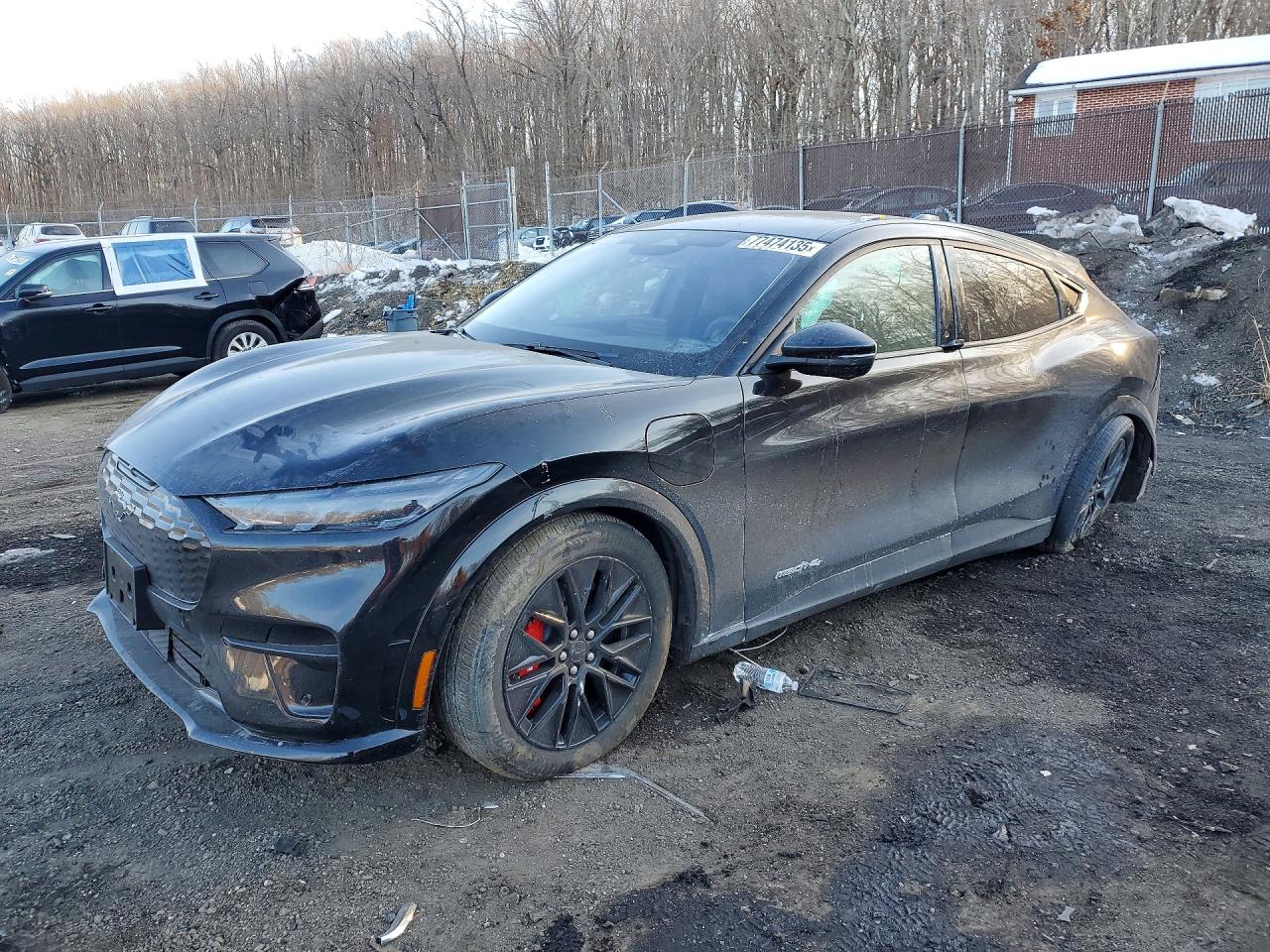 2025 Ford Mustang Mach-E Premium, VIN 3FMTK3SU8SMA22932 — Rear end