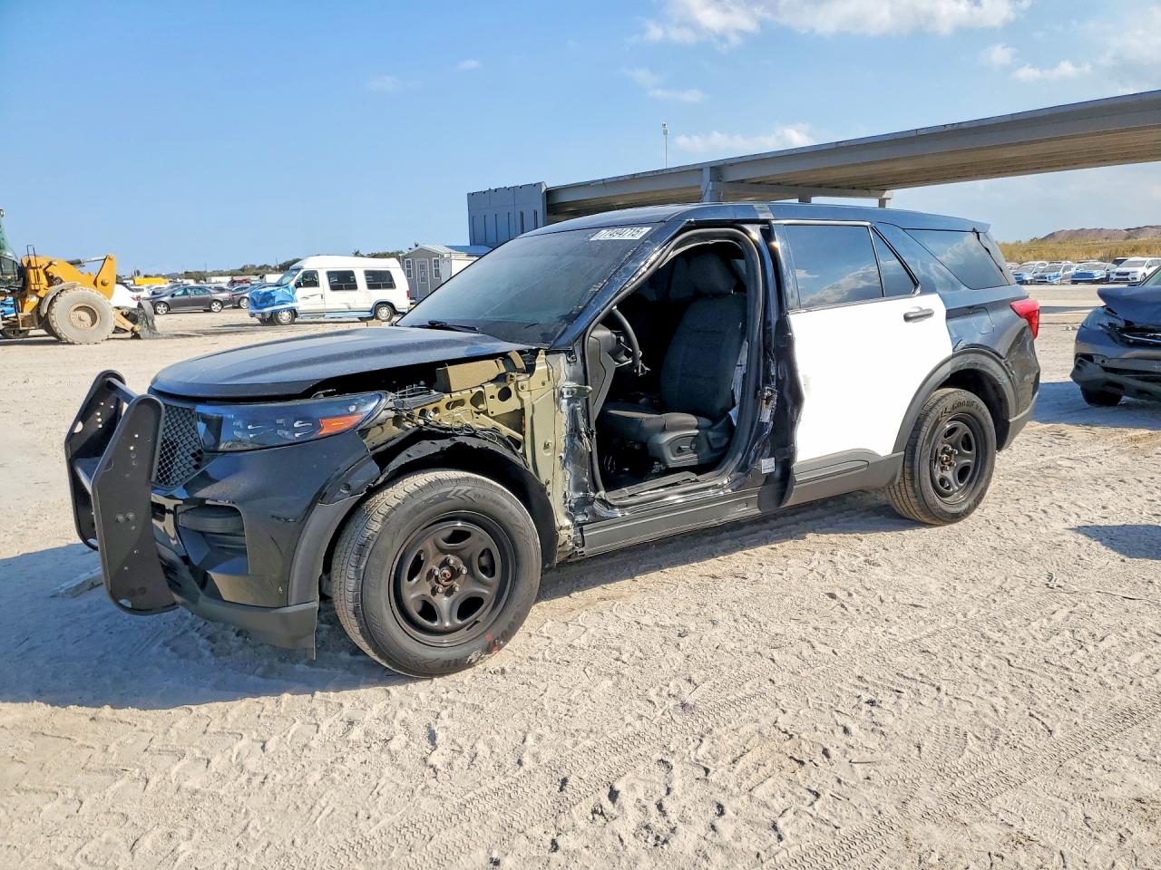 2023 Ford Police Interceptor Utility, VIN 1FM5K8AB3PGA32663 — Stripped