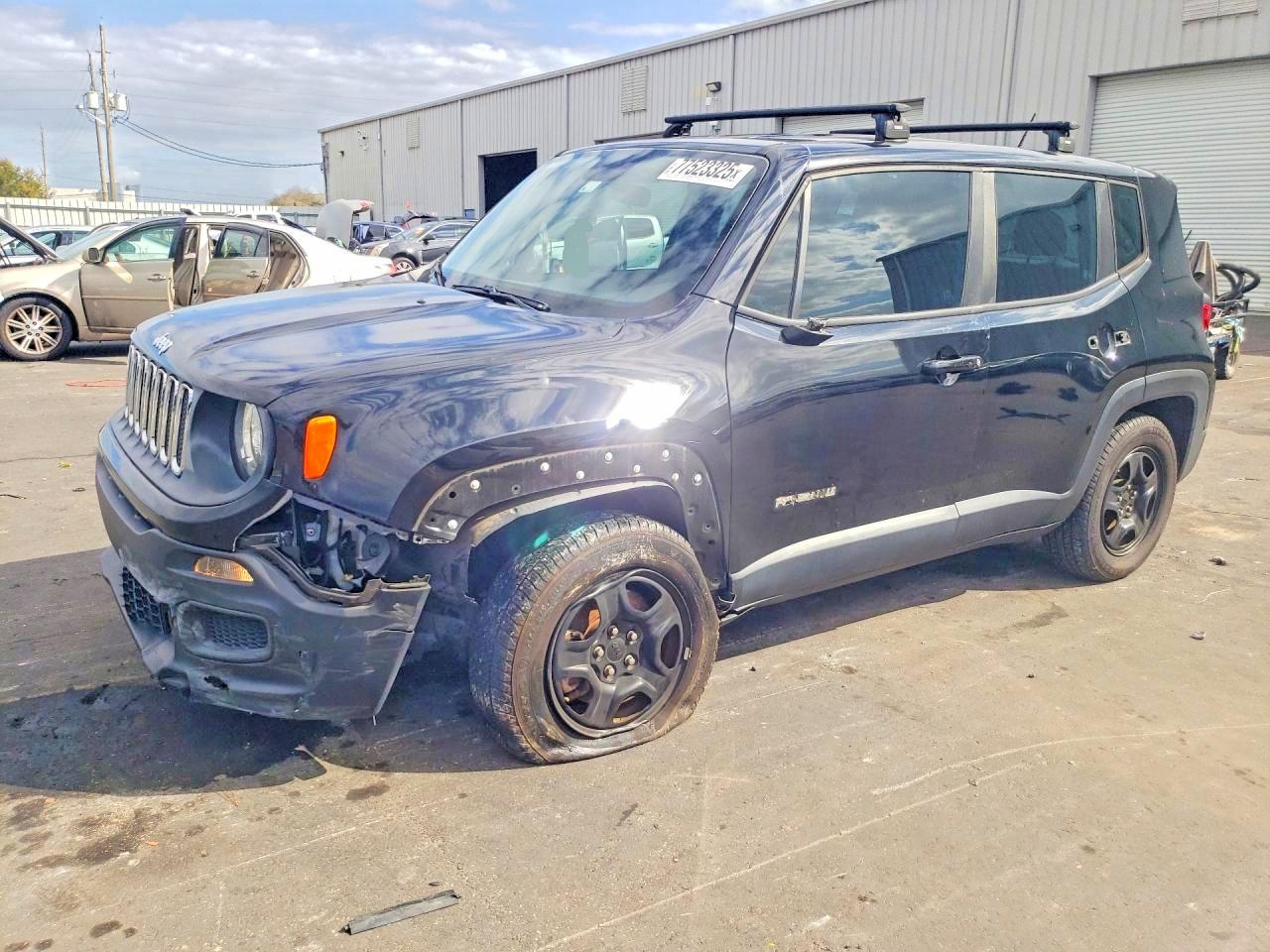2016 Jeep Renegade Sport, VIN ZACCJBATXGPC79282 — Front end