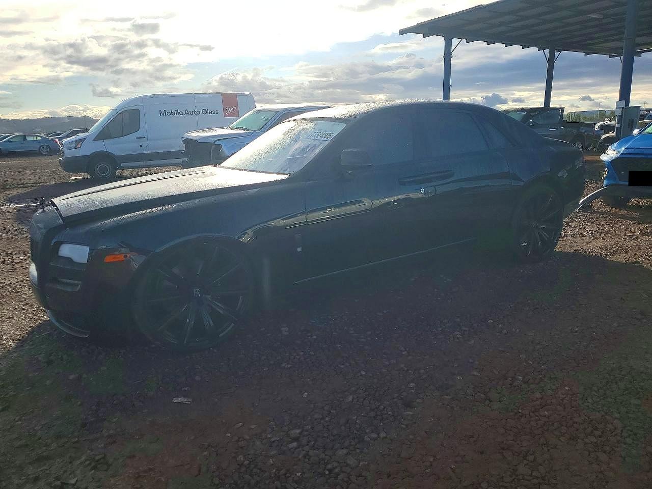 2016 Rolls-Royce Ghost, VIN SCA664S50GUX53823 — Side