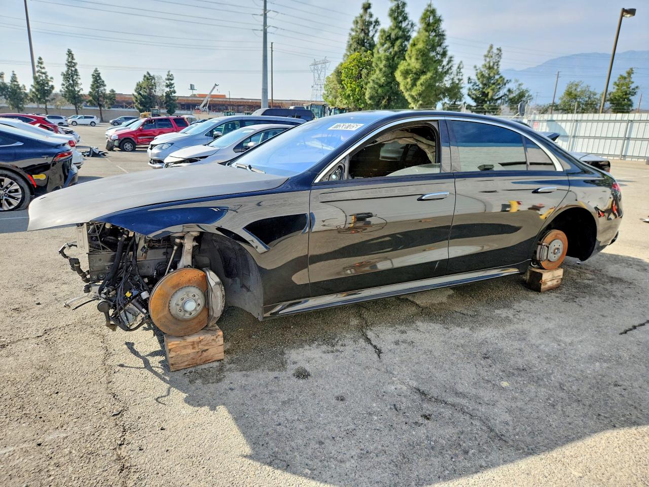2022 Mercedes-Benz S 580, VIN W1K6G7GB4NA124396 — Stripped
