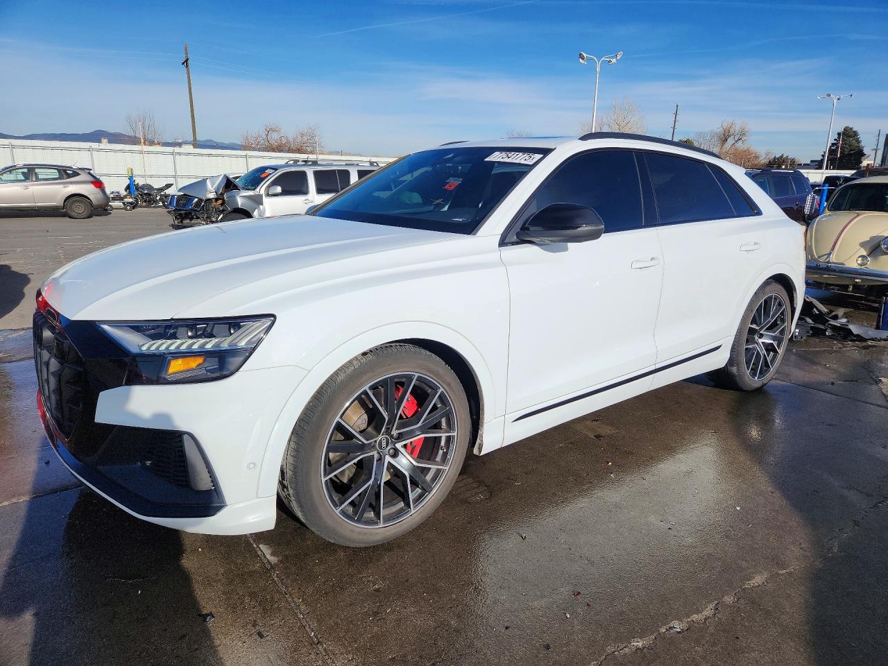2023 Audi SQ8 Premium Plus, VIN WA1AWBF12PD007978 — Side