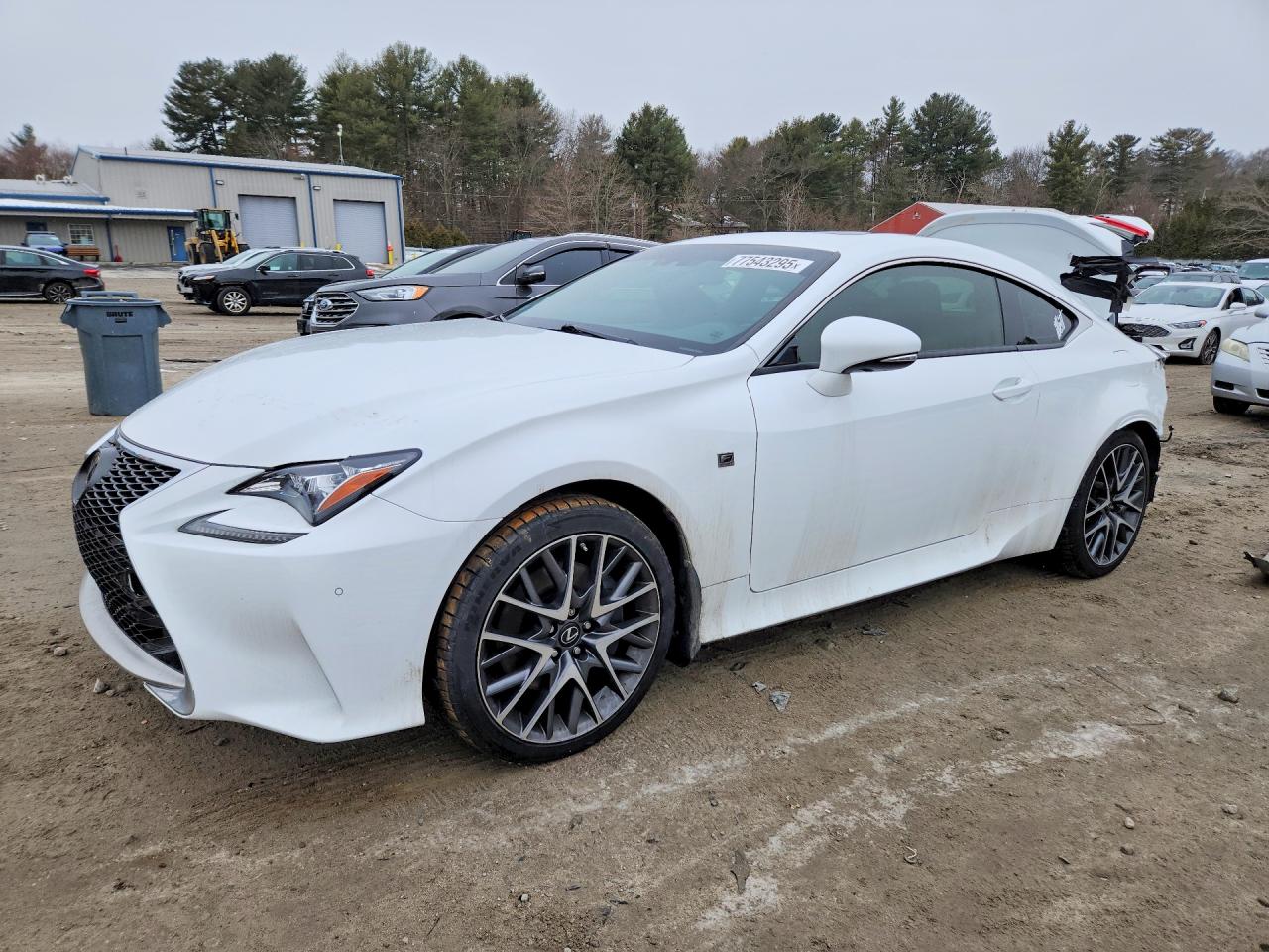 2018 Lexus RC 350, VIN JTHSZ5BC8J5008529 — Rear end