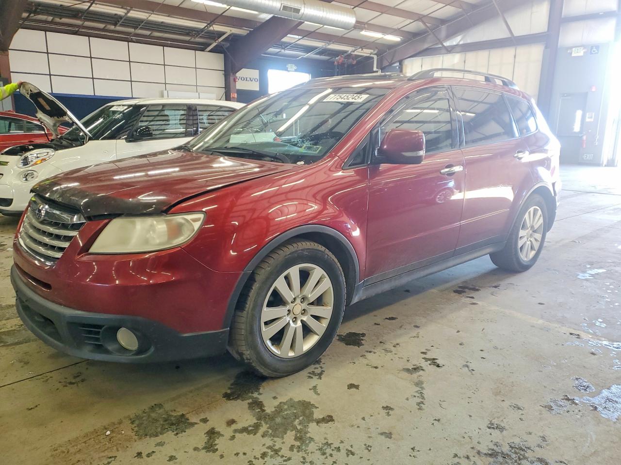 2011 Subaru Tribeca Limited, VIN 4S4WX9HDXB4403394 — Перед