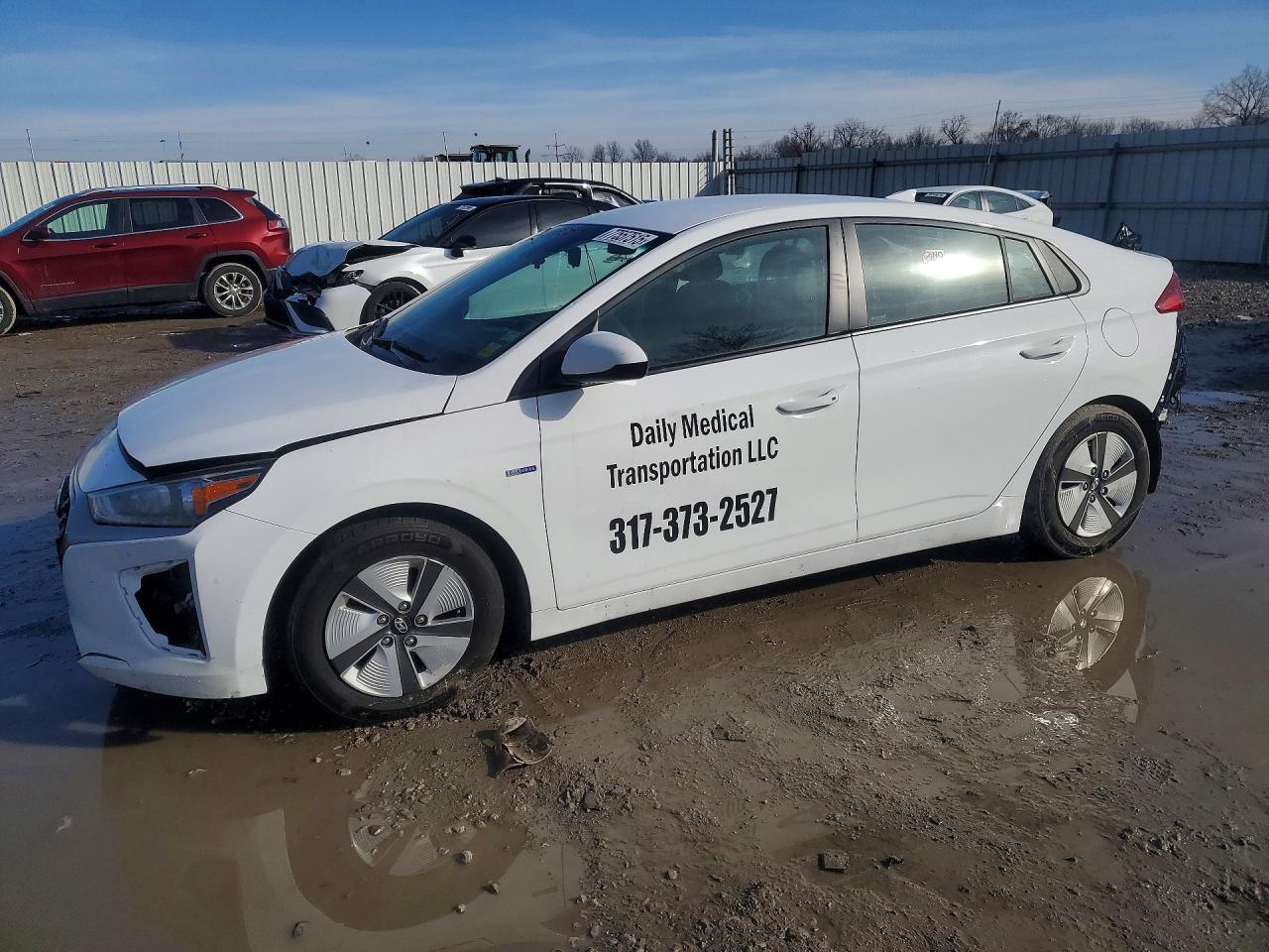 2020 Hyundai Ioniq Blue, VIN KMHC65LC2LU232204 — Перед