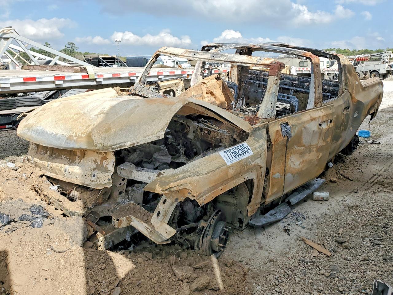 2025 GMC HUMMER EV Pickup 2X, VIN 1GT40BDD1SU110125 — Burn