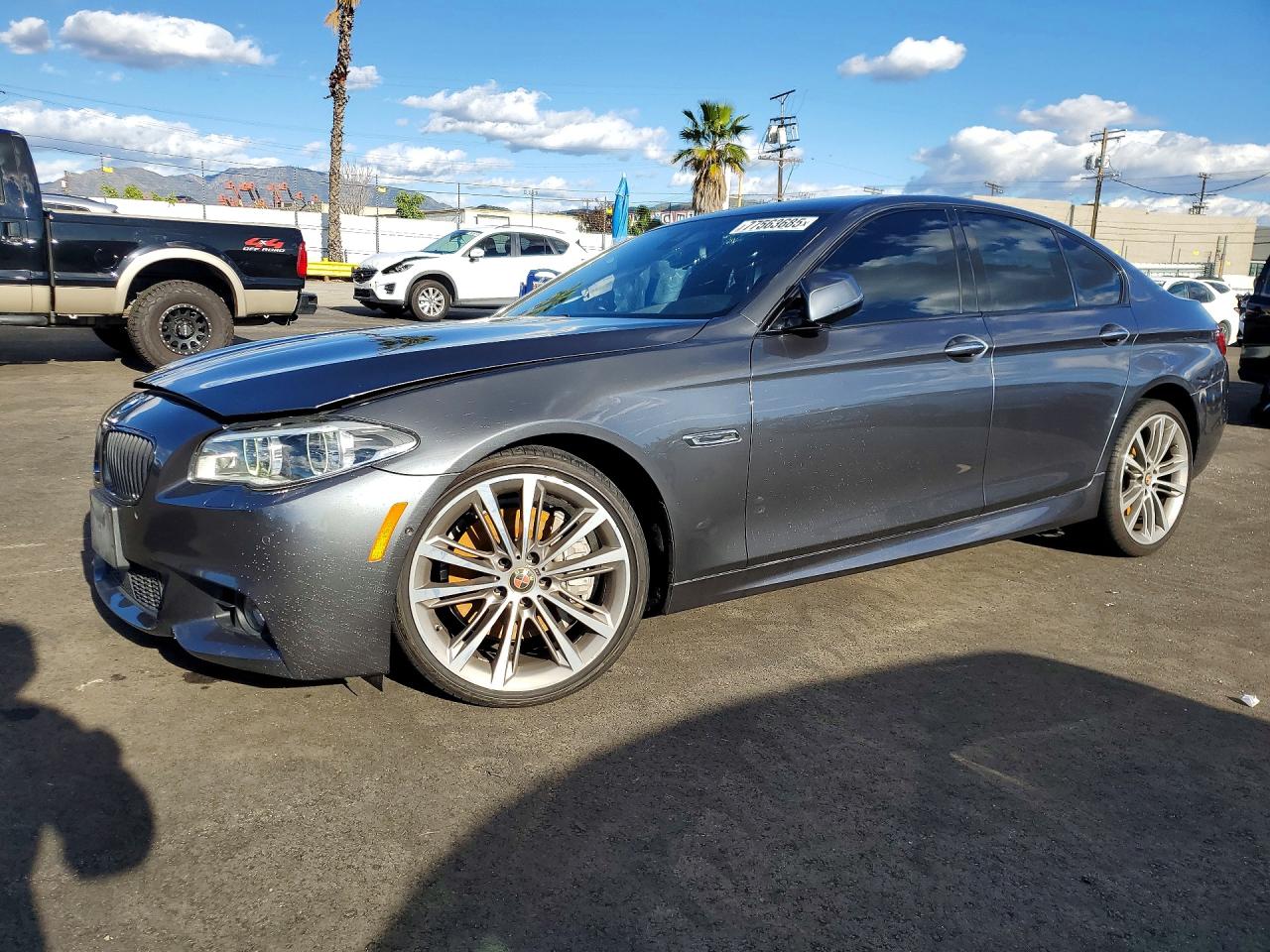 2016 BMW 5 Series 550i, VIN WBAKN9C52GD962774 — Front end