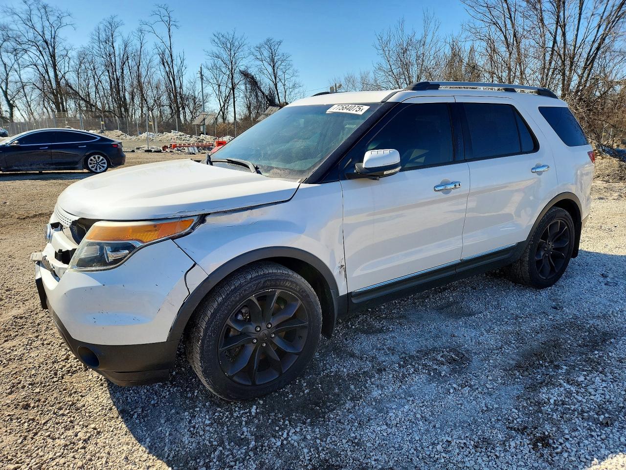 2015 Ford Explorer Limited, VIN 1FM5K8F87FGB21924 — Front end