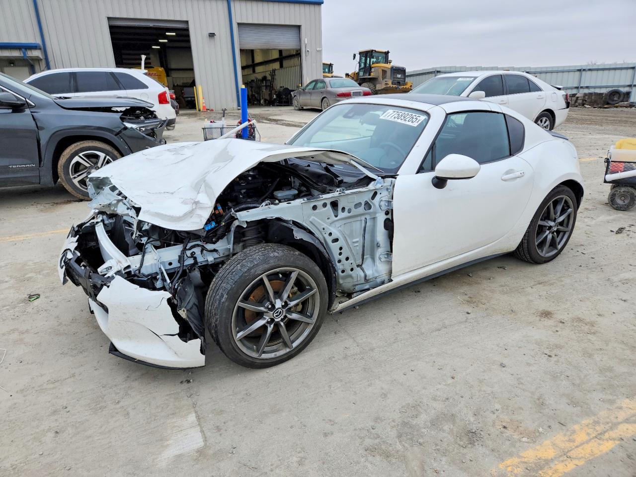 2020 Mazda MX-5 Miata Grand Touring, VIN JM1NDAM71L0416490 — Front end