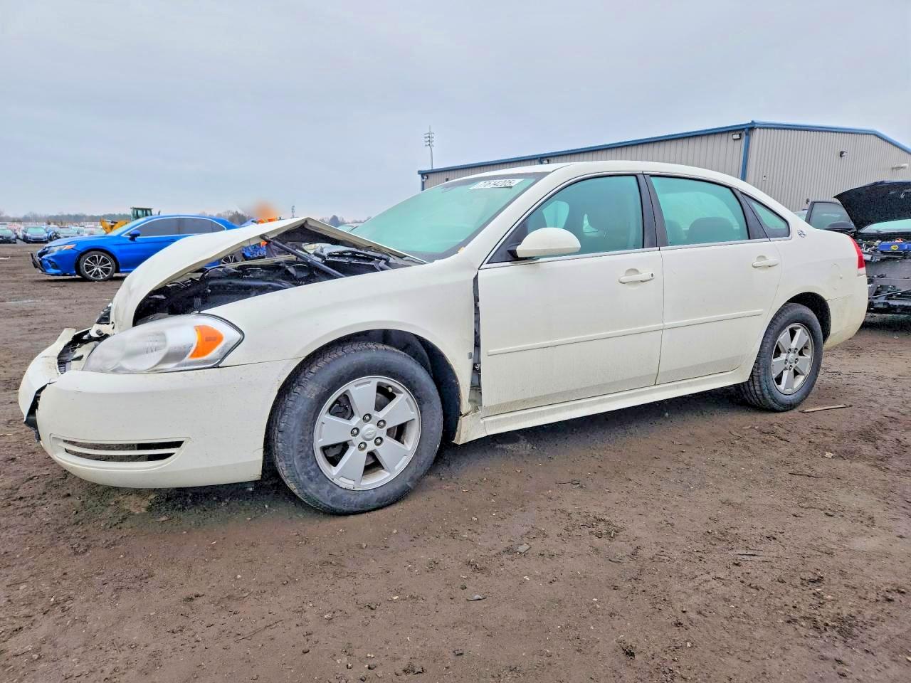 2009 Chevrolet Impala LT, VIN 2G1WT57K591119338 — Front end