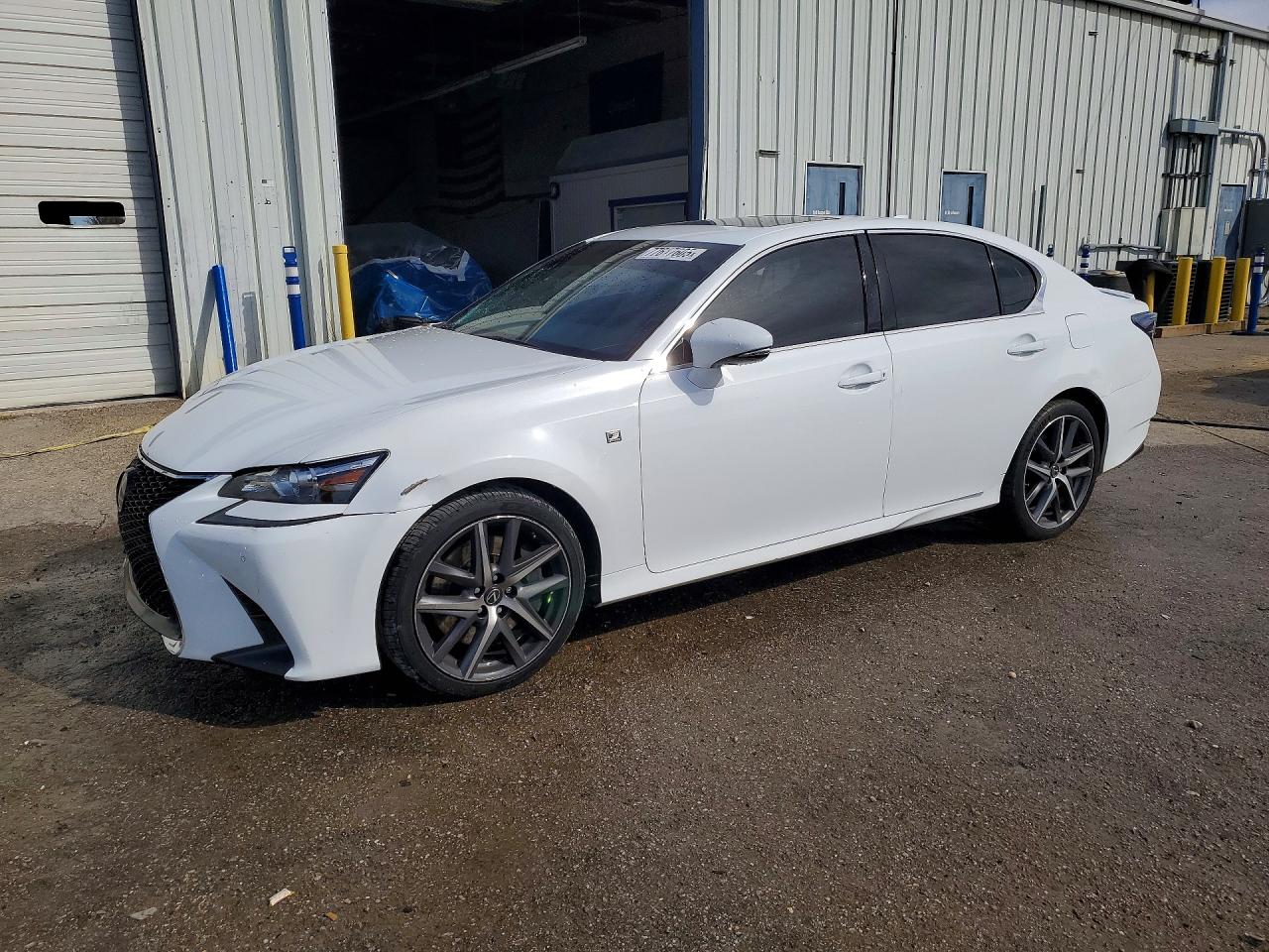 2019 Lexus GS 350 F Sport, VIN JTHBZ1BL0KA017565 — Front end