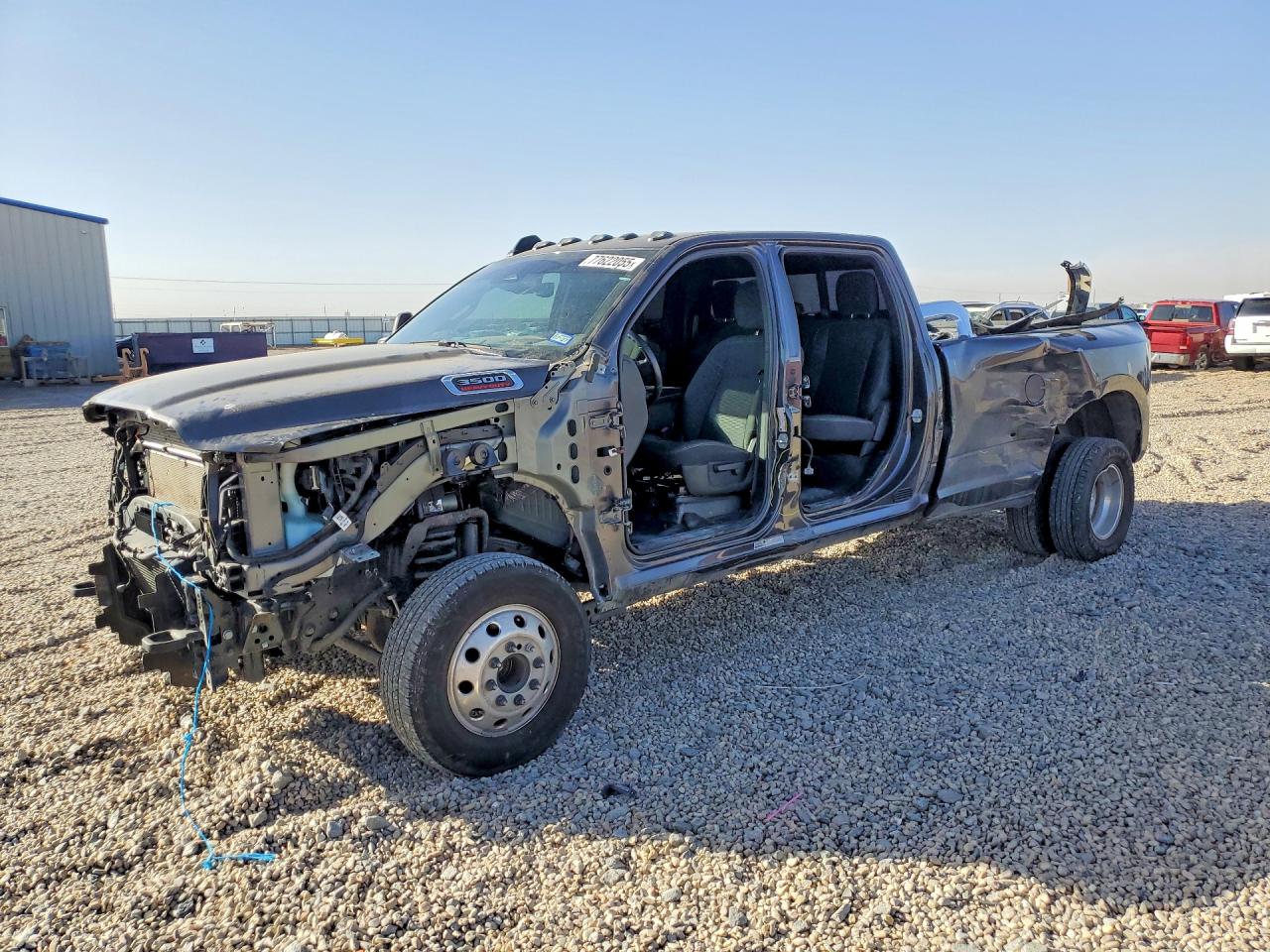 2025 Ram 3500 Tradesman, VIN 3C63RRGLXSG554711 — Side