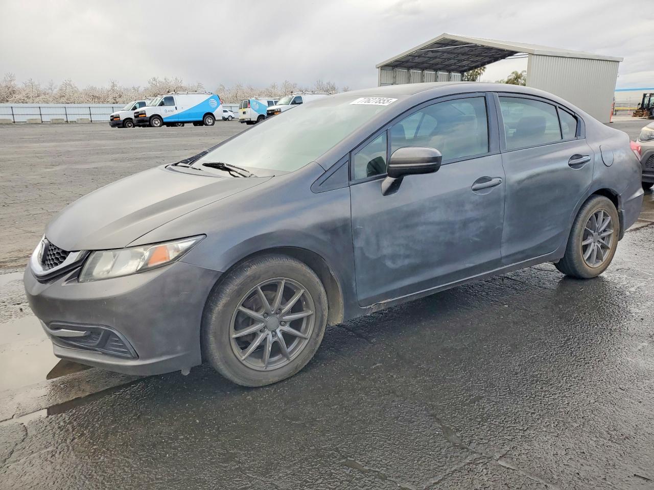 2013 Honda Civic LX, VIN 2HGFB2F52DH596881 — Prior damage history
