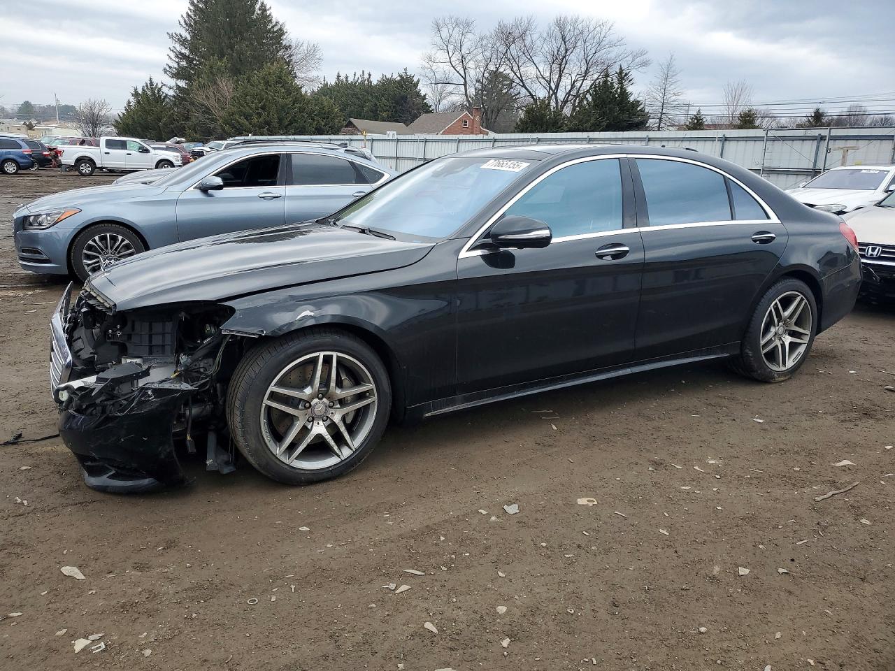 2015 Mercedes-Benz S 550, VIN WDDUG8FB2FA135025 — Front end