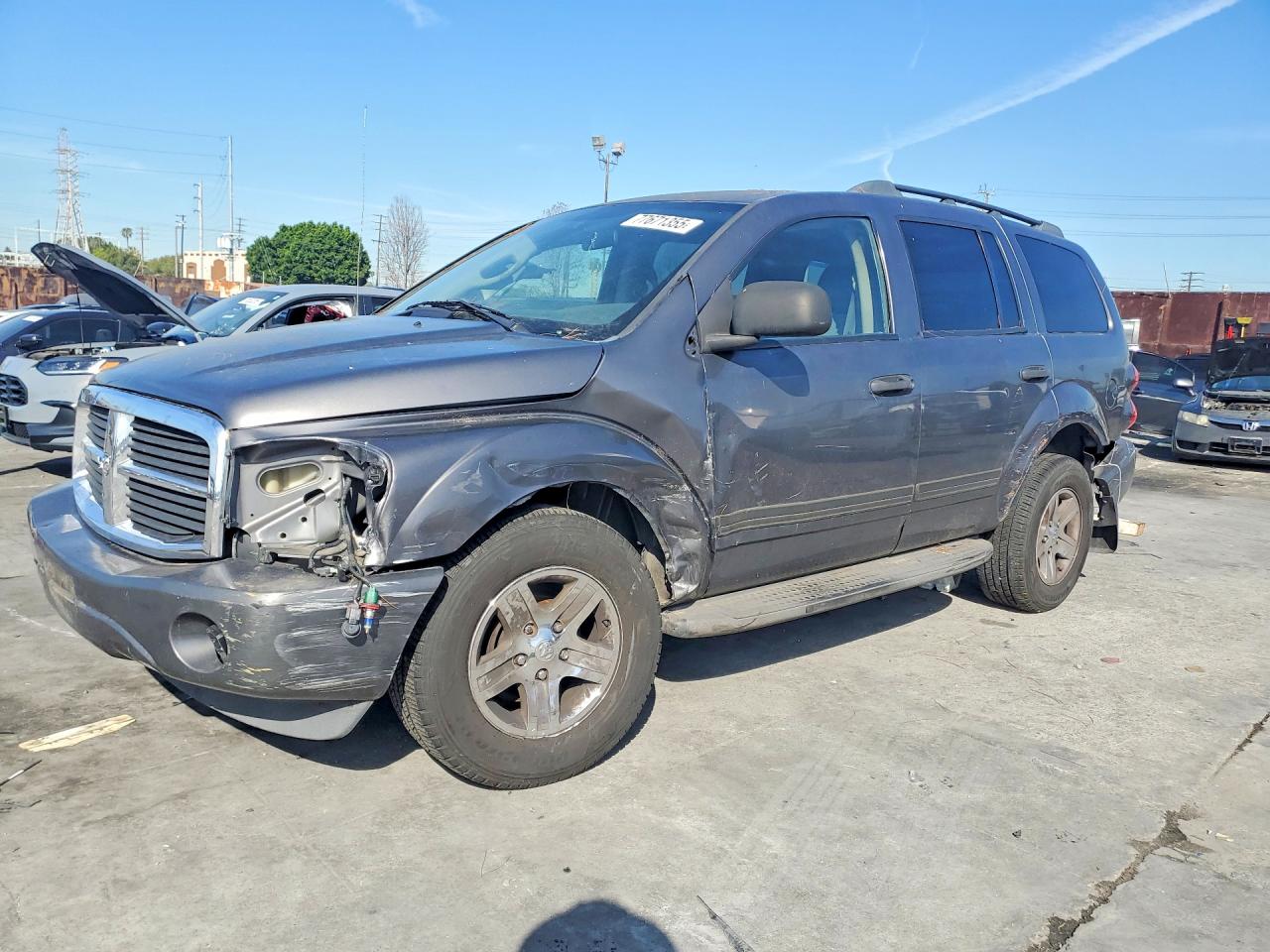 2004 Dodge Durango SLT, VIN 1D4HD48D14F125651 — Front end