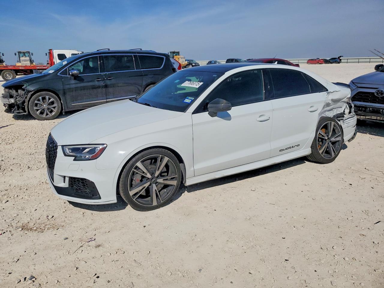 2018 Audi RS 3, VIN WUABWGFF7J1905815 — Зад