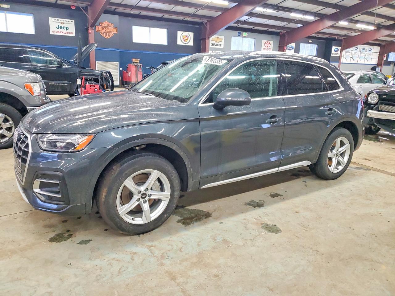 2024 Audi Q5 Premium, VIN WA1ABAFY1R2033344 — Mechanical