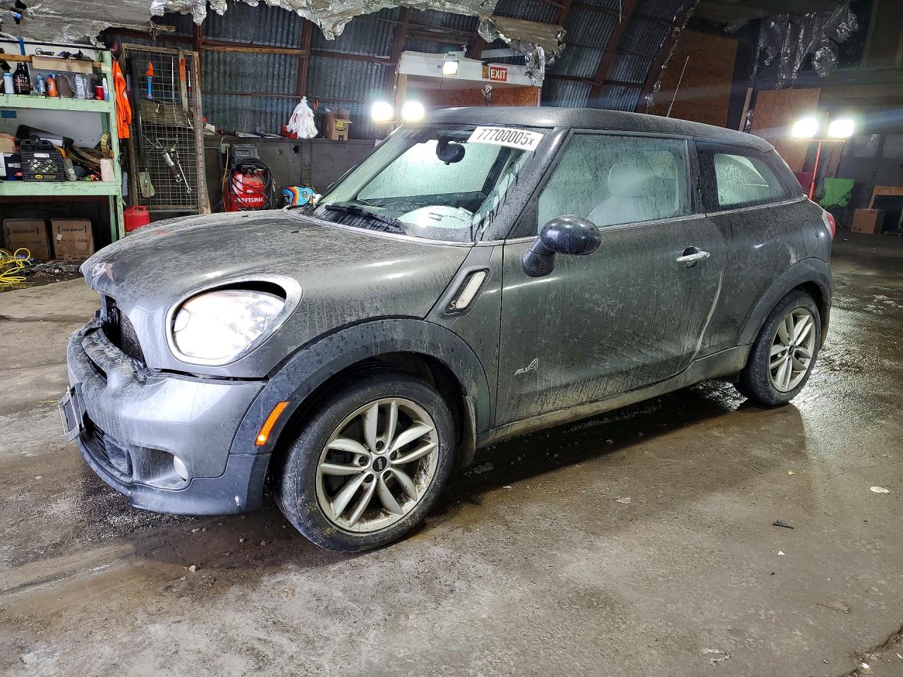2014 MINI Paceman S, VIN WMWSS7C5XEWN71810 — Перед