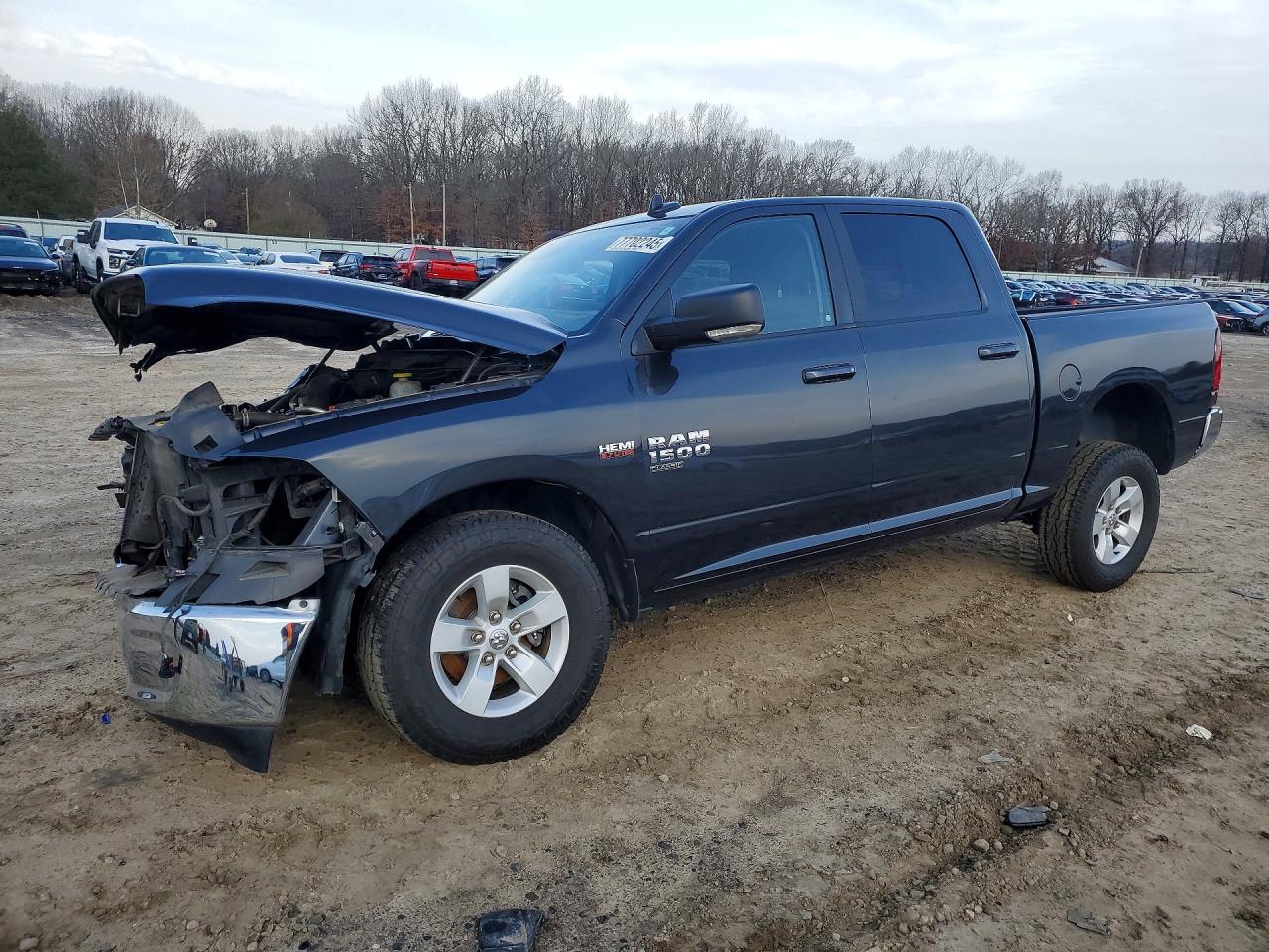 2020 Ram 1500 SLT, VIN 3C6RR7LT4LG152298 — Фото с аукциона 1 of 15