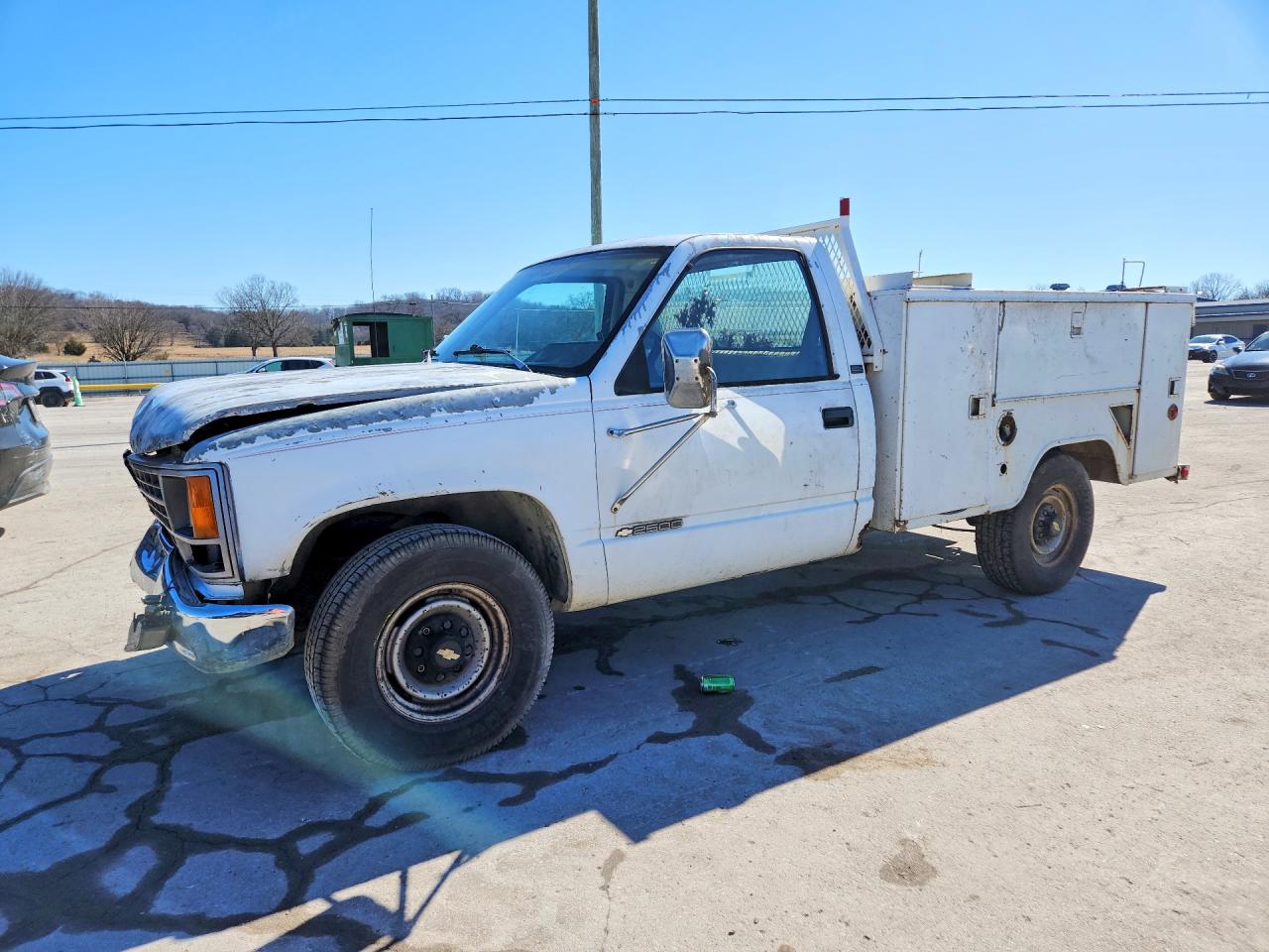 1990 Chevrolet Silverado 2500, VIN 1GBGC24K6LE227914 — Перед