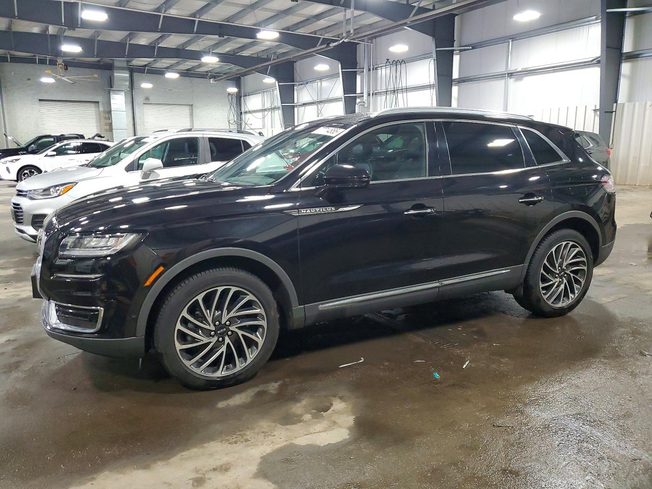2020 Lincoln Nautilus Reserve, VIN 2LMPJ8K91LBL06469 — Undercarriage