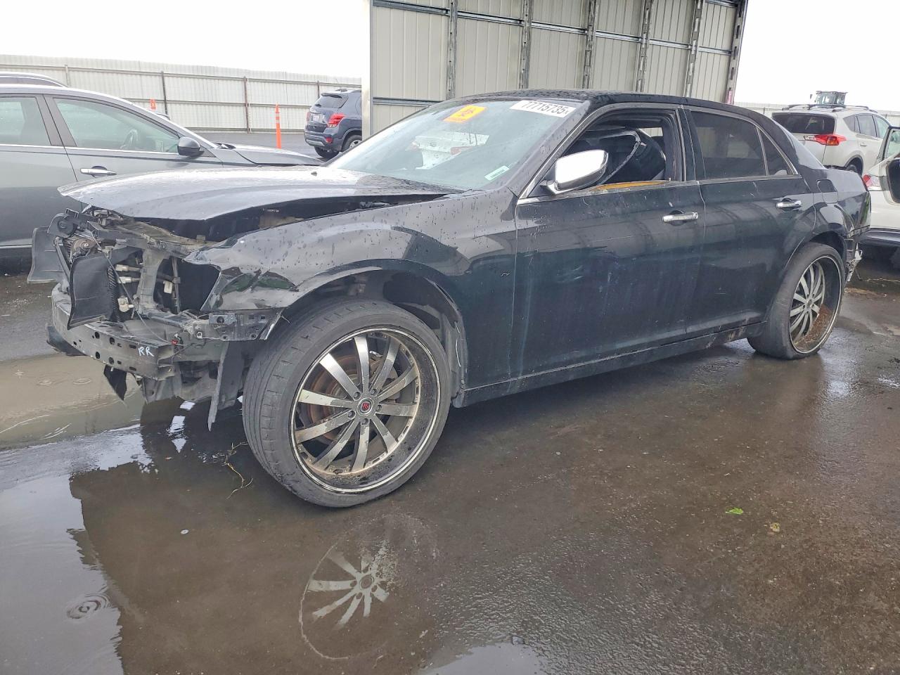 2016 Chrysler 300 C, VIN 2C3CCAEG6GH282414 — Vandalism