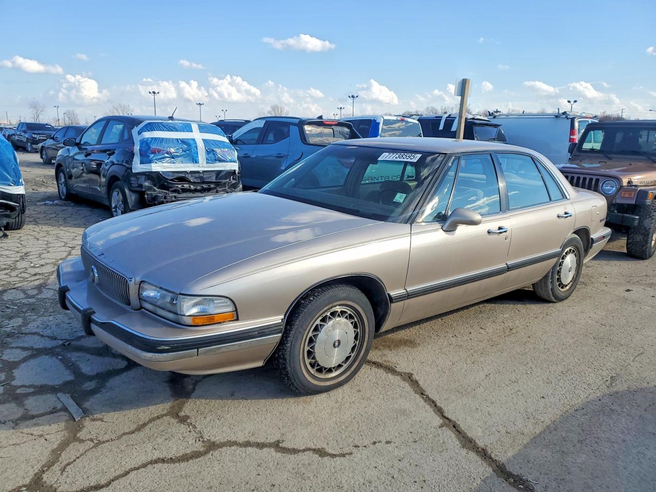1995 Buick LeSabre Custom, VIN 1G4HP52L5SH513375 — Бок