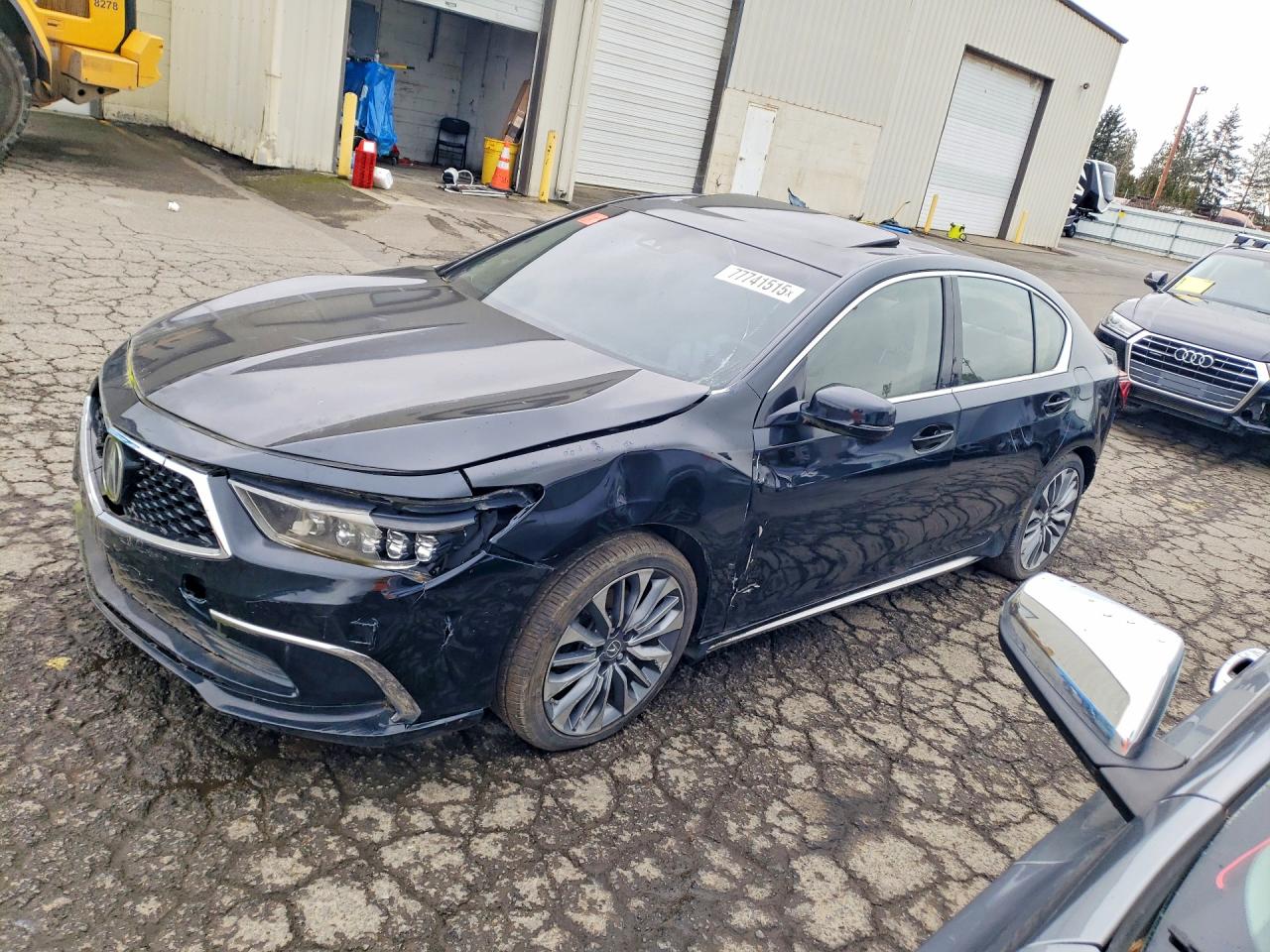 2018 Acura RLX Technology, VIN JH4KC1F57JC001511 — Rear end