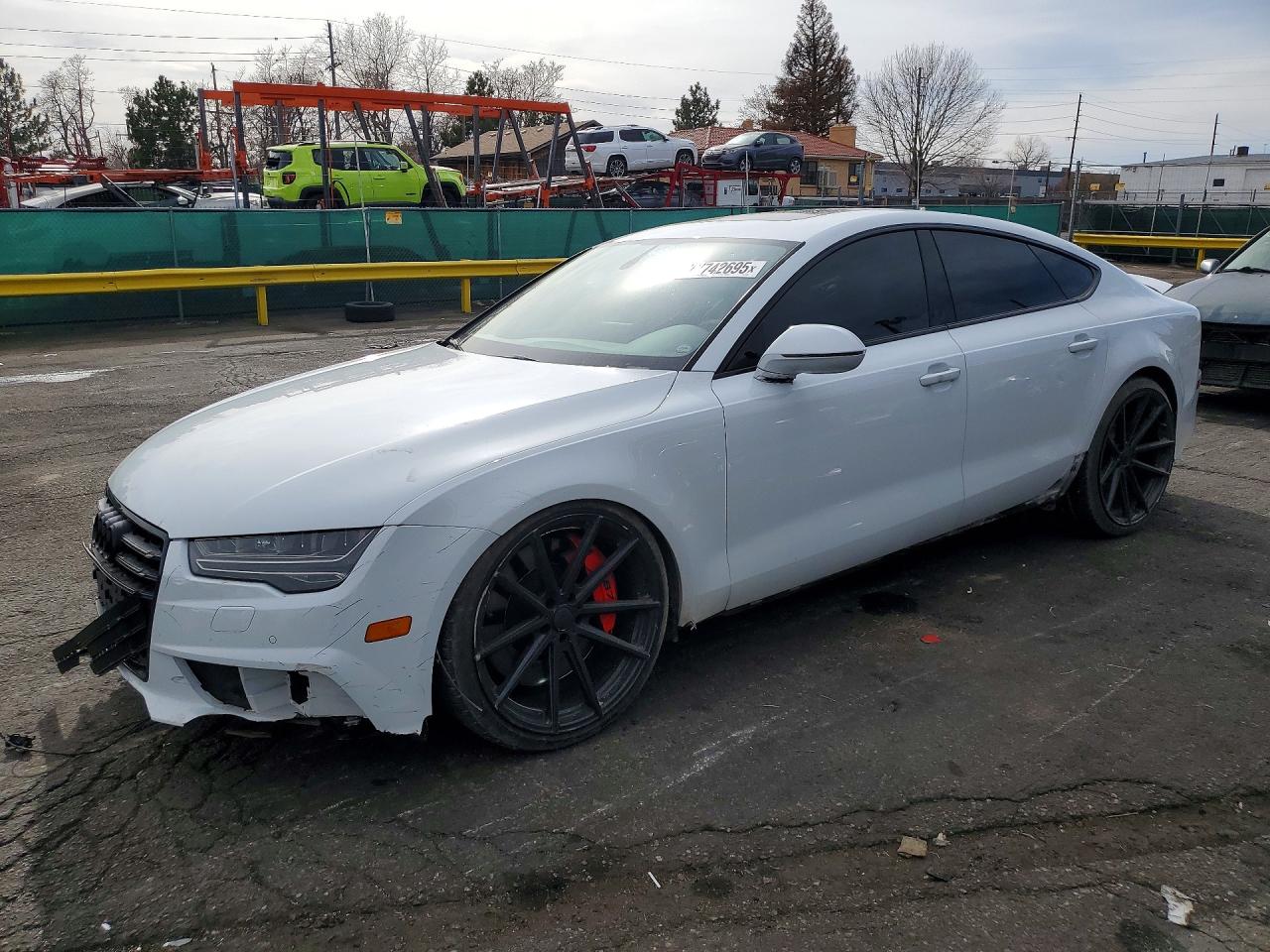 2017 Audi S7 Premium Plus, VIN WAUWFAFC9HN127020 — Front end