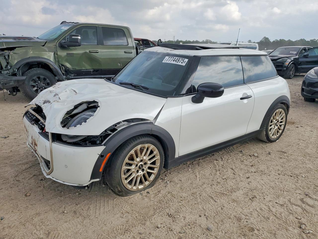2025 MINI Hardtop Cooper S, VIN WMW23GD06S2W28331 — Front end