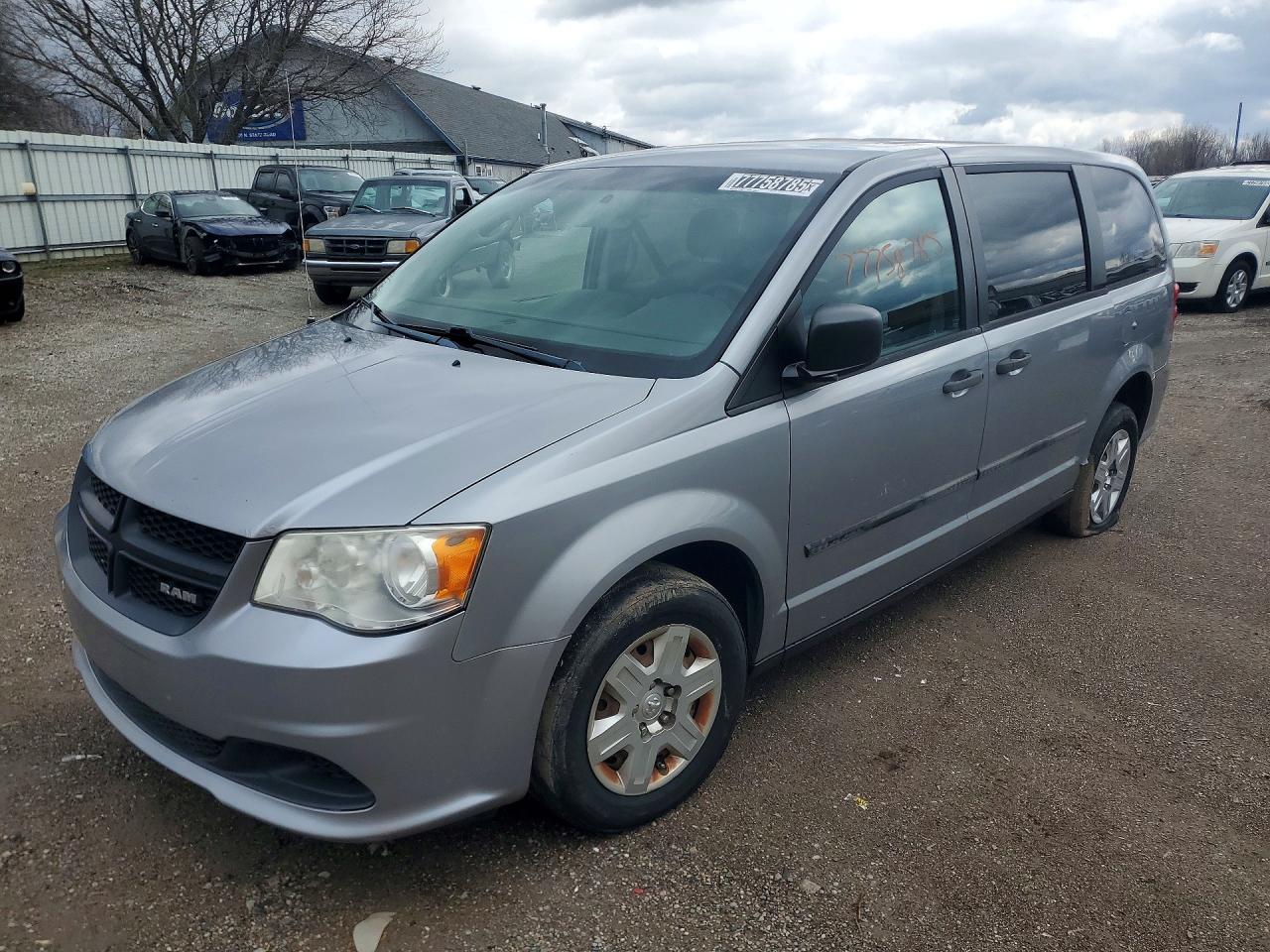 2013 Ram Cargo Van Tradesman, VIN 2C4JRGAG5DR671674 — Side