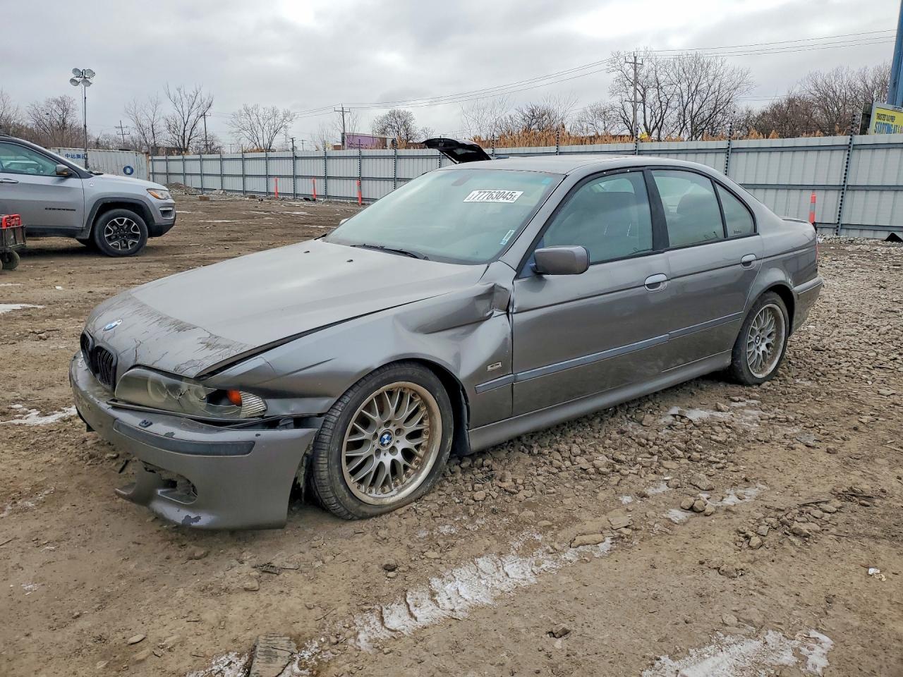 2002 BMW 5 Series 530i, VIN WBADT53422CE92519 — Перед