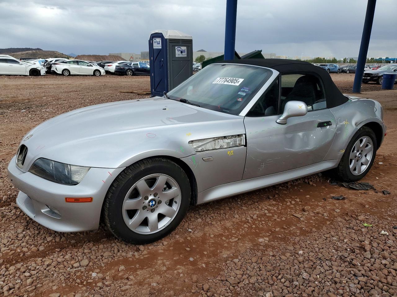 2002 BMW Z3 2.5, VIN 4USCN33462LK51891 — Бок