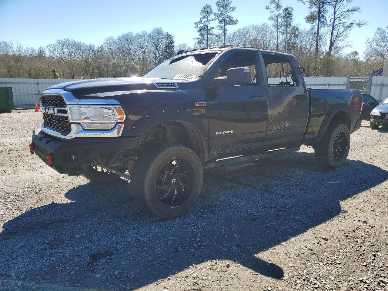 2022 Ram 2500 Tradesman, VIN 3C6UR5CJ3NG149599 — Interior fire
