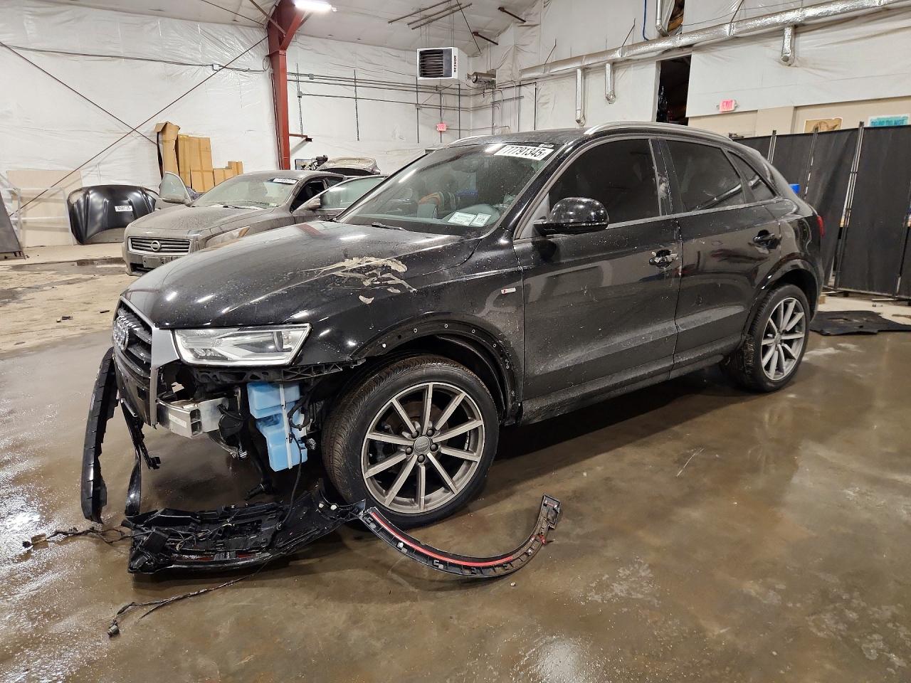 2018 Audi Q3 Premium, VIN WA1BCCFSXJR023092 — Auction photo