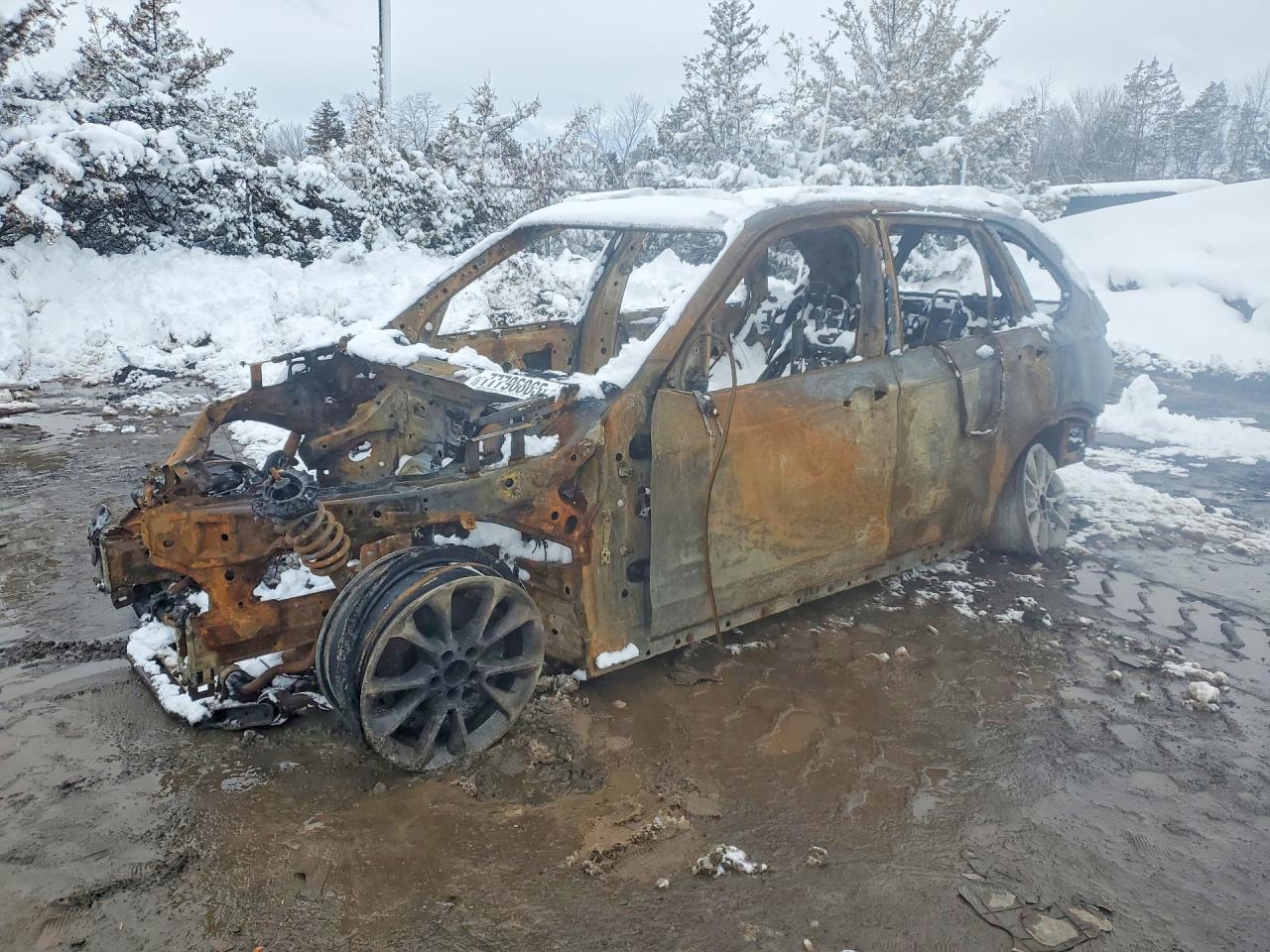2015 BMW X5 xDrive35d, VIN 5UXKS4C59F0N07830 — Пожар в салоне